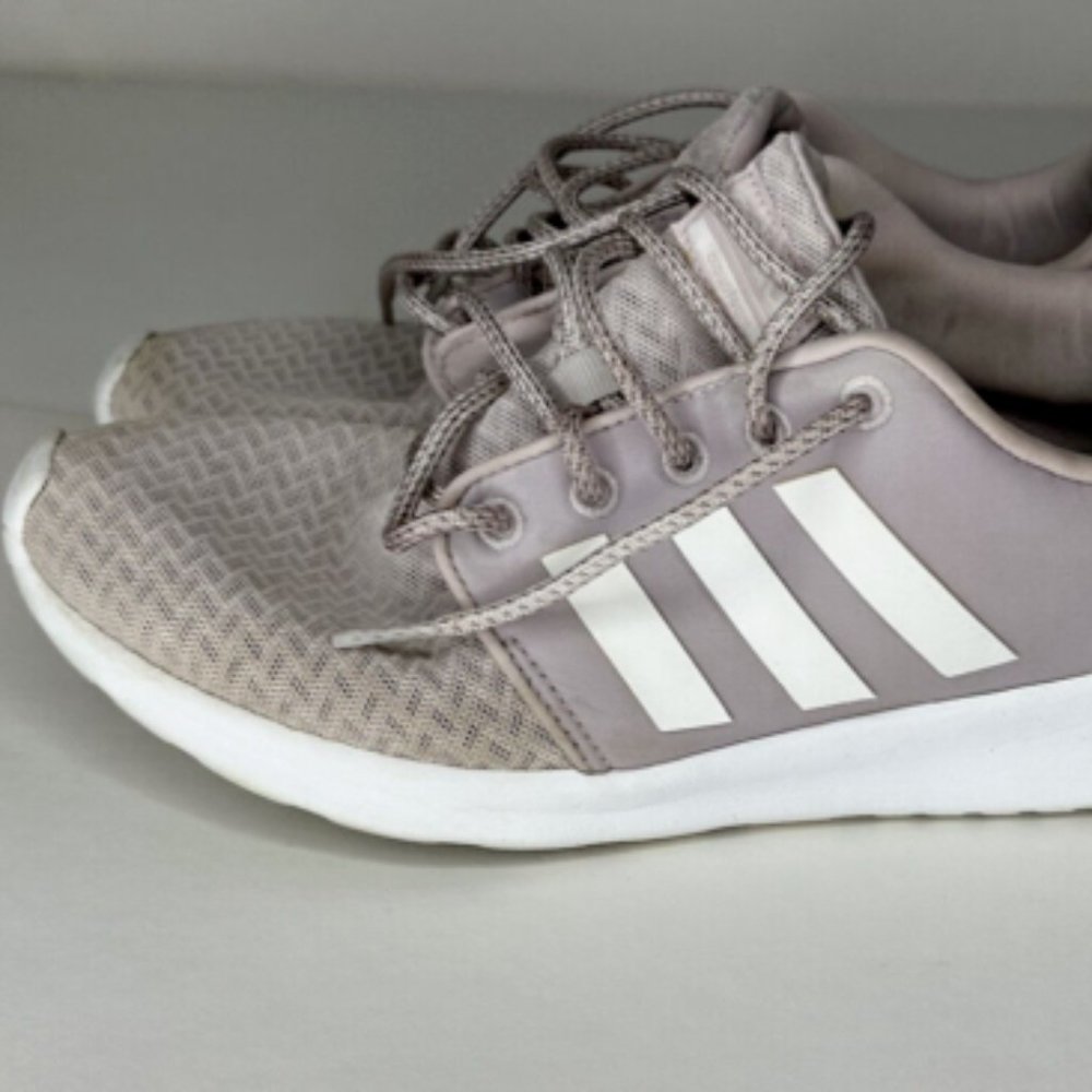 Adidas Cloudfoam HWA 1Y3001 Pink Lavender Tennis Athletic Shoes Women's Size 8.5